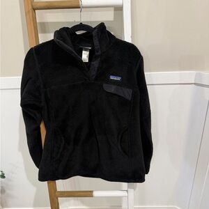 Patagonia Black Women’ Sherpa Fleece Jacket